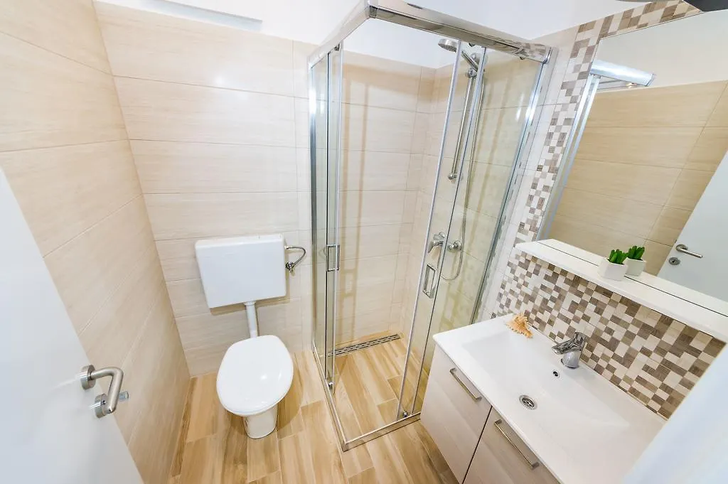 Apartments Miskovic Turanj