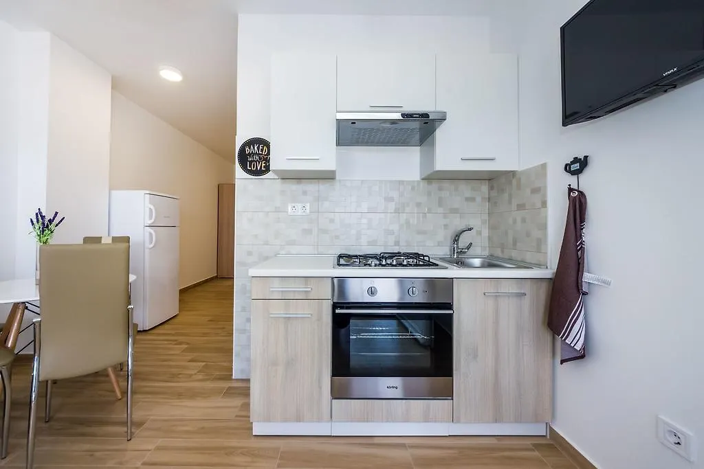 Apartments Miskovic Turanj